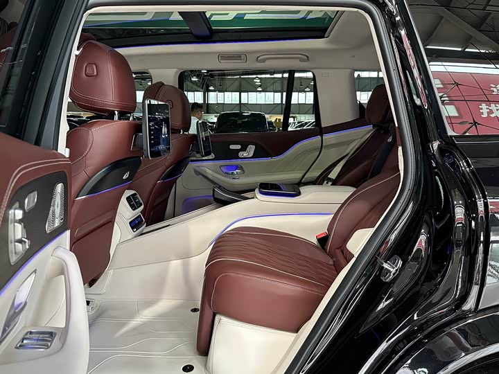 Mercedes-Benz Maybach GLS 2025 2025款 GLS 600 4MATIC 极夜版