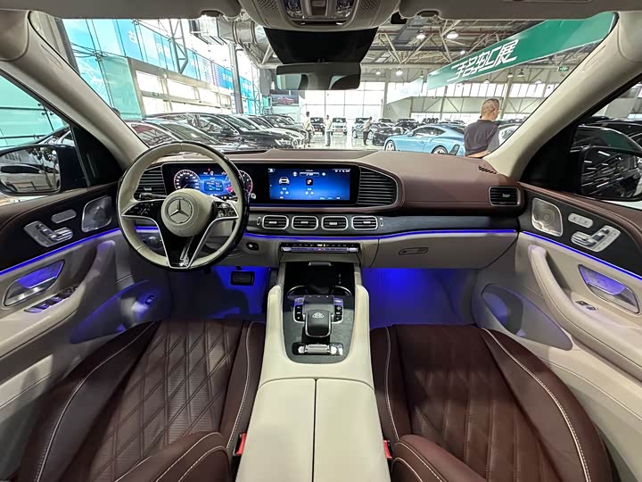 Mercedes-Benz Maybach GLS 2025 2025款 GLS 600 4MATIC 极夜版