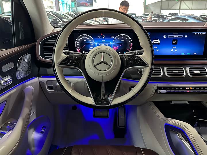 Mercedes-Benz Maybach GLS 2025 2025款 GLS 600 4MATIC 极夜版