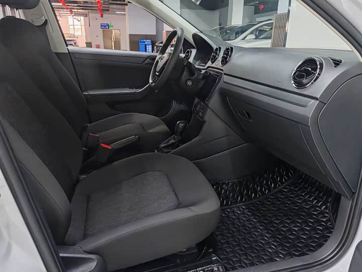 Jetta VA3 2021 2021款 1.5L 自动向上人生版