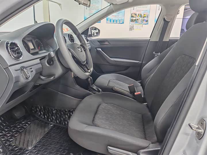 Jetta VA3 2021 2021款 1.5L 自动向上人生版