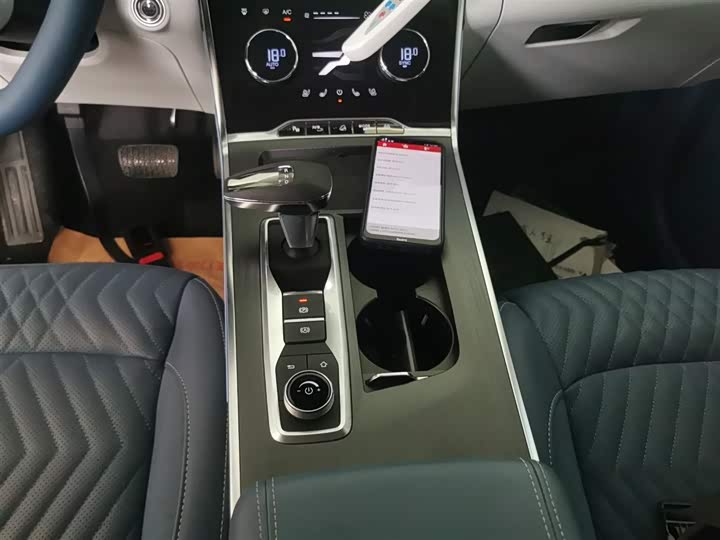 Exeed TXL 2023 2023款 400T 四驱星尊版