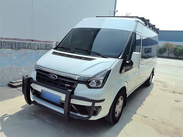 Ford Transit New 2021 2021款 2.2T手动普通型客车Pro长轴带机械踏板9座中顶国VI