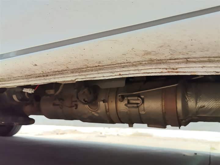 Ford Transit New 2021 2021款 2.2T手动普通型客车Pro长轴带机械踏板9座中顶国VI