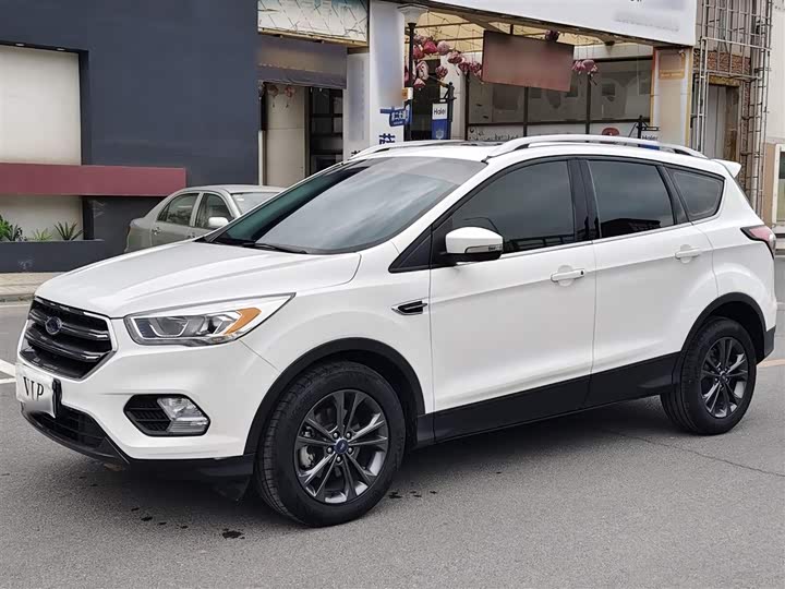 Ford Escape (Kuga) 2019 2019款 EcoBoost 180 两驱铂翼型 国VI