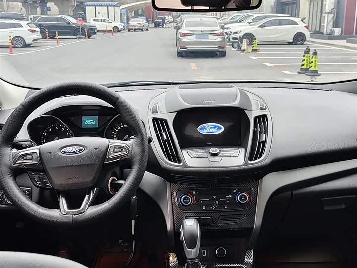 Ford Escape (Kuga) 2019 2019款 EcoBoost 180 两驱铂翼型 国VI