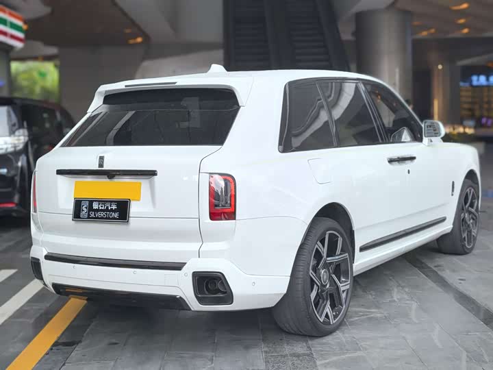 Rolls-Royce Cullinan 2024 2024款 Black Badge