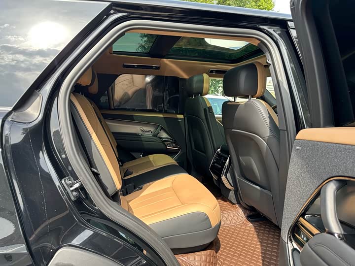 Land Rover Range Rover Sport 2024 2024款 400PS Dynamic SE