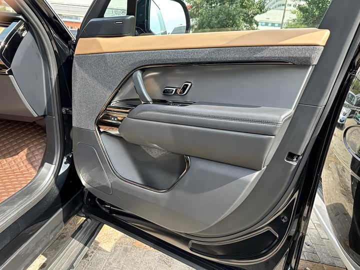 Land Rover Range Rover Sport 2024 2024款 400PS Dynamic SE