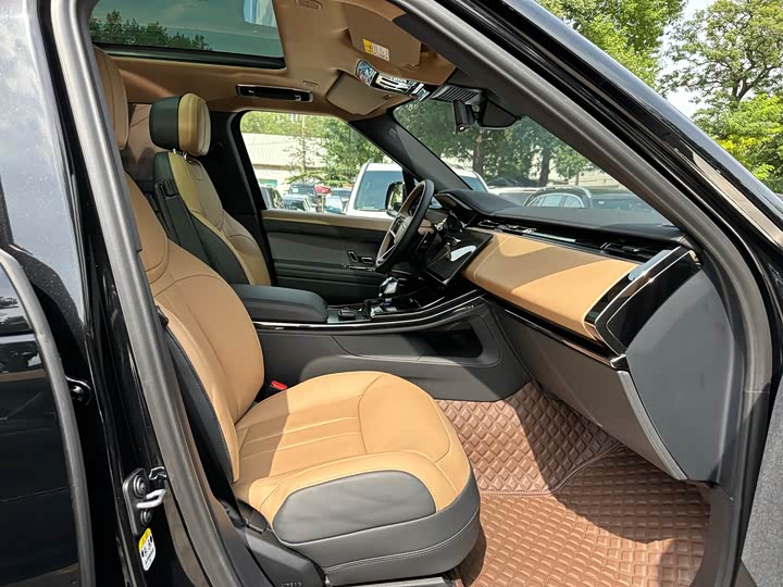 Land Rover Range Rover Sport 2024 2024款 400PS Dynamic SE