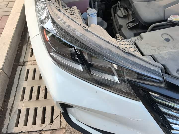 Changan CS15 2021 2021款 1.5L 自动进取型