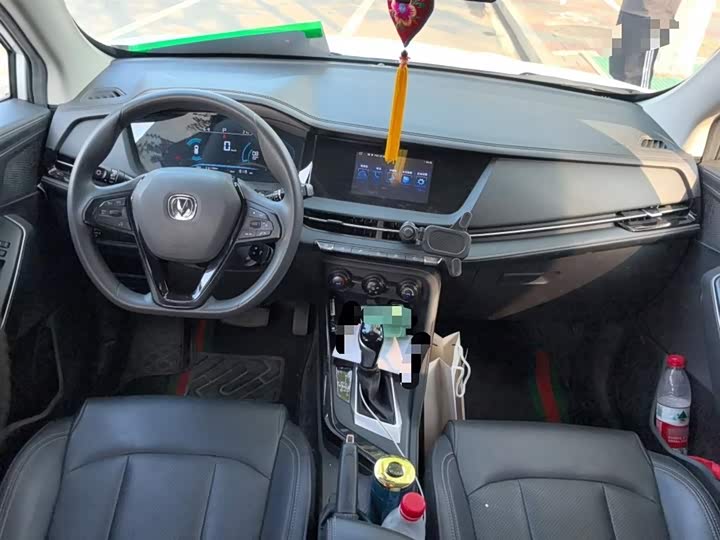 Changan CS15 2021 2021款 1.5L 自动进取型