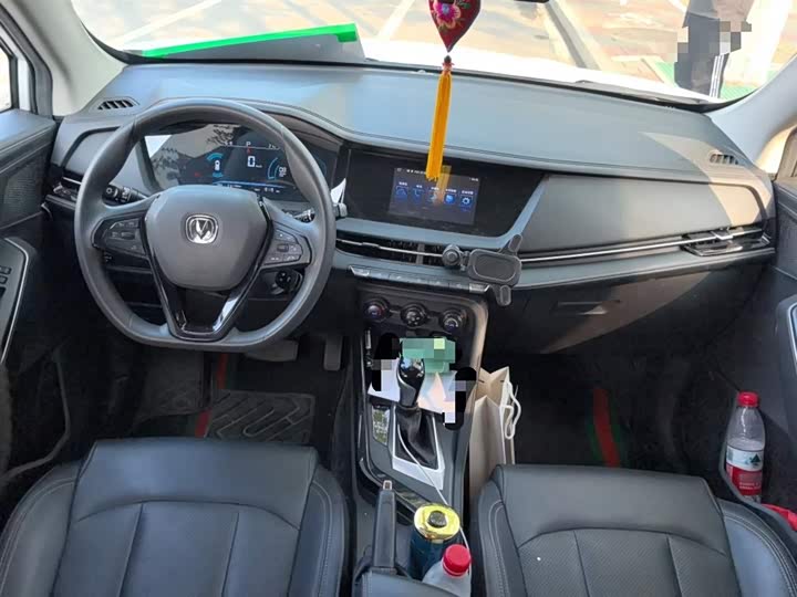 Changan CS15 2021 2021款 1.5L 自动进取型