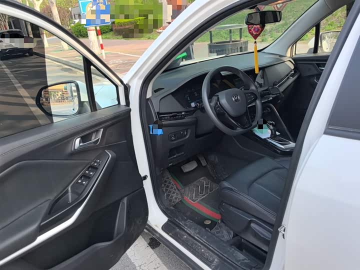 Changan CS15 2021 2021款 1.5L 自动进取型