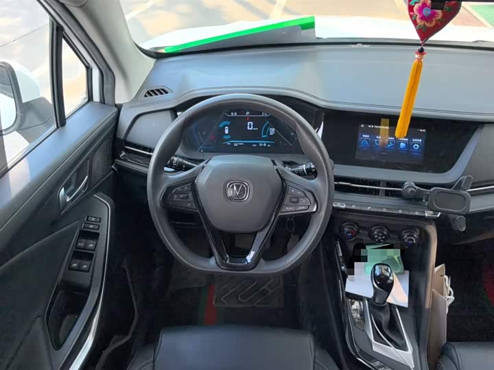 Changan CS15 2021 2021款 1.5L 自动进取型