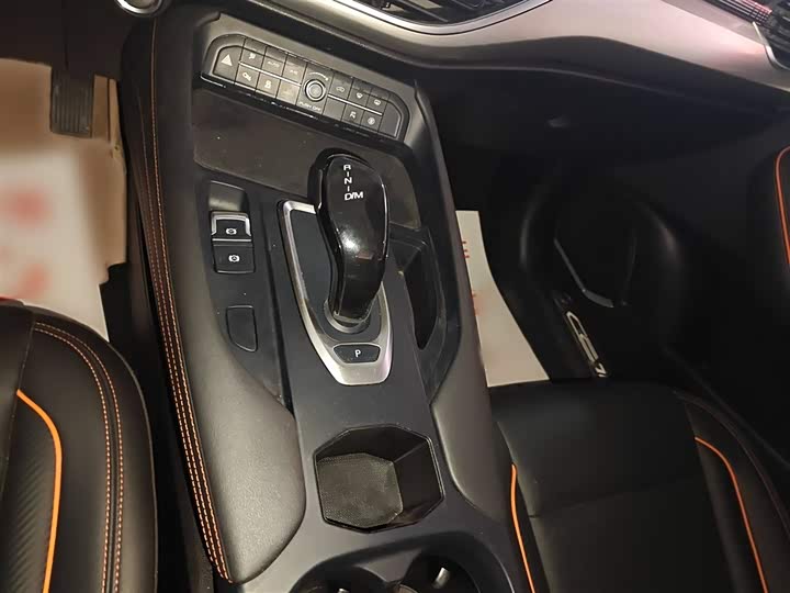 Haval F7 2021 2021款 2.0T 两驱i动