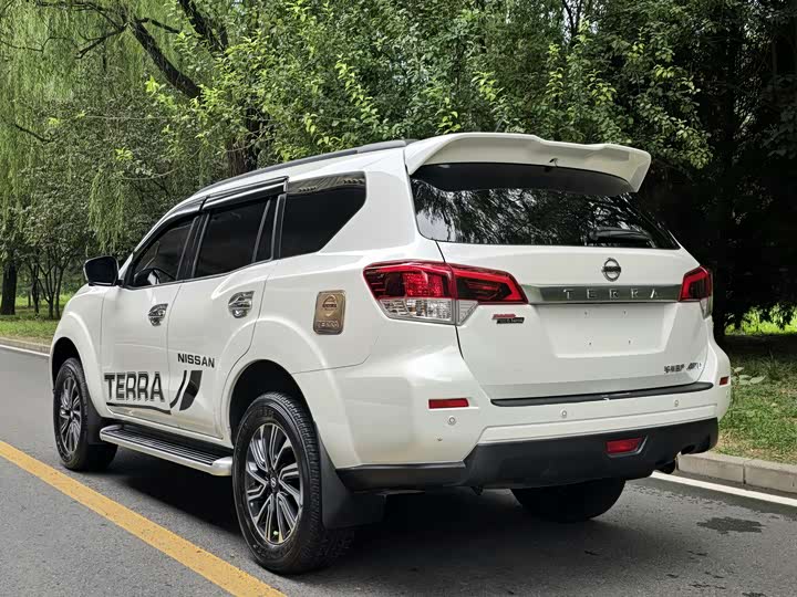 Nissan Terra 2020 2020款 2.5L XL Upper 4WD 自动四驱豪华版
