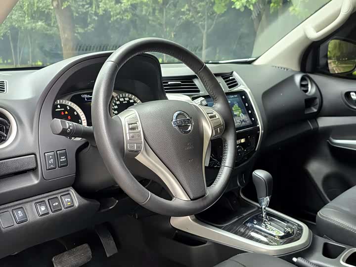 Nissan Terra 2020 2020款 2.5L XL Upper 4WD 自动四驱豪华版