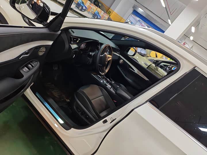 Infiniti QX50 2022 2022款 2.0T 四驱旗舰版