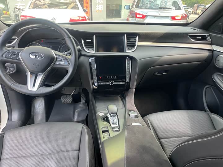 Infiniti QX50 2022 2022款 2.0T 四驱旗舰版