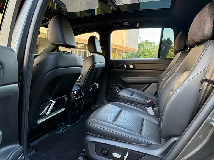 LiXiang One 2021 2021款 增程6座版