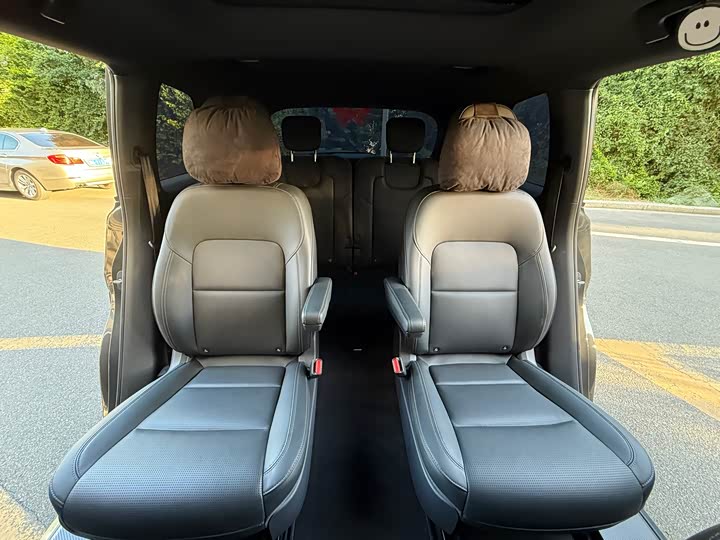 LiXiang One 2021 2021款 增程6座版