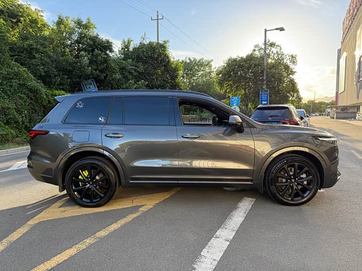 LiXiang One 2021 2021款 增程6座版