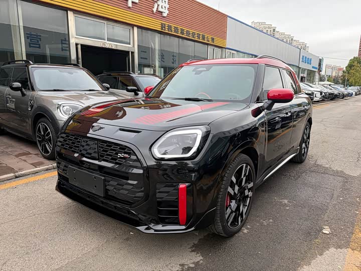 2024 Mini Countryman JCW
