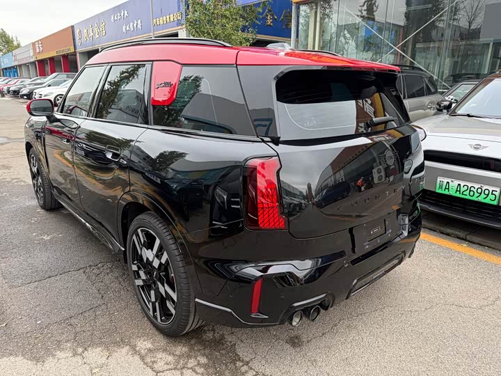 2024 Mini Countryman JCW