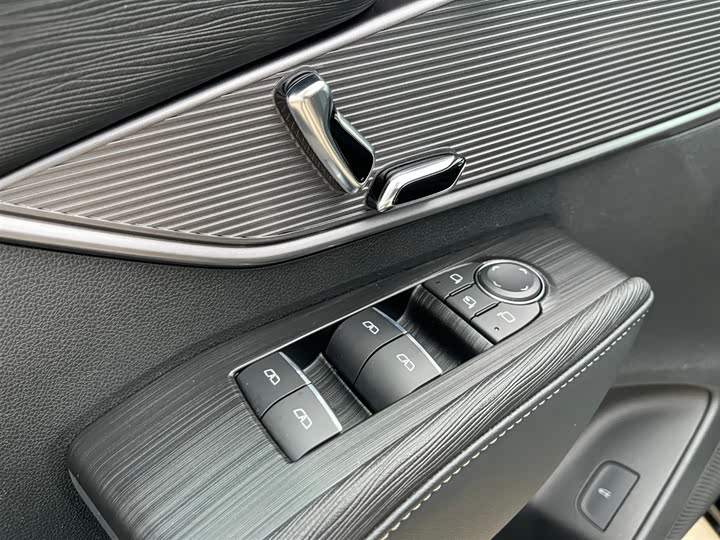 Buick LaCrosse 2024 2024款 28T 越尊版