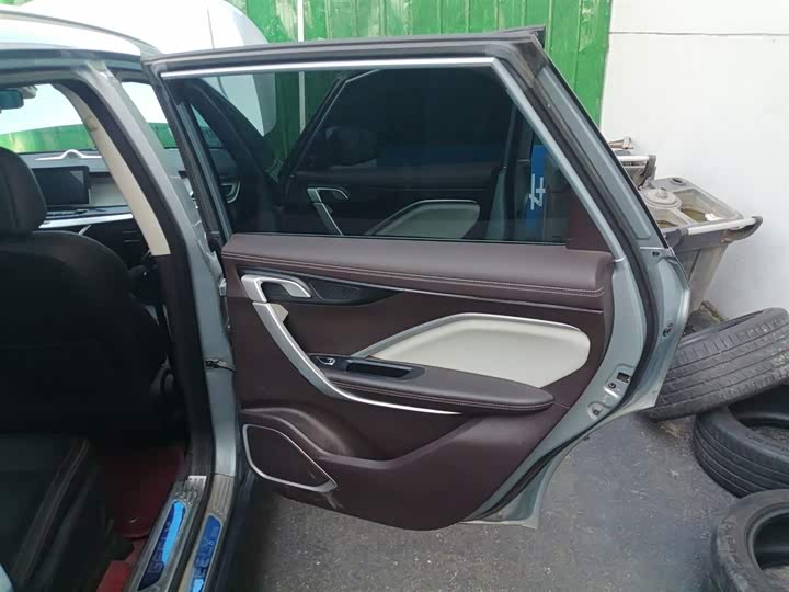 Geely Jiaji 2021 2021款 1.8TD DCT豪华型