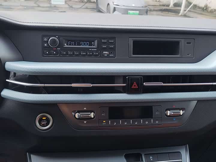 Foton Toano Big V 2024 2024款 图雅诺大V CITY 2.0T手动 长轴中顶 后单胎5/6/7/9座