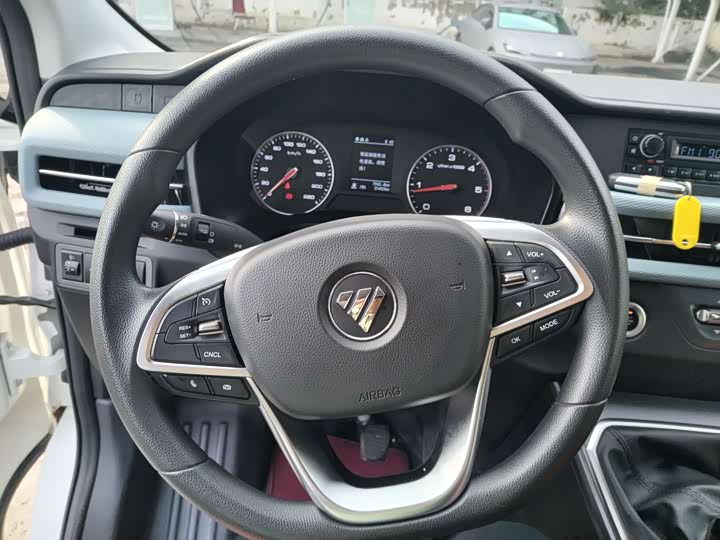 Foton Toano Big V 2024 2024款 图雅诺大V CITY 2.0T手动 长轴中顶 后单胎5/6/7/9座