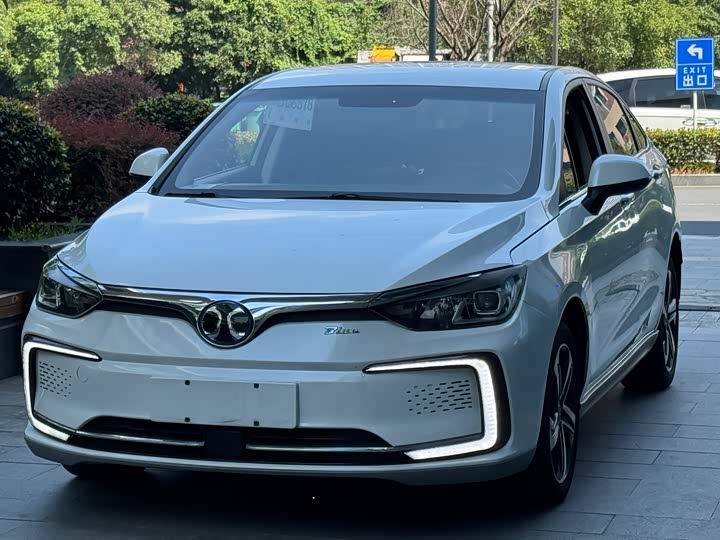 Beijing EU5 2020 2020款 R500 智风版