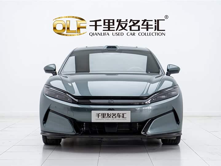 BYD Han L 2025 2025款 DM-p 四驱激光雷达旗舰型