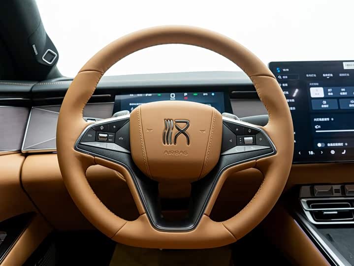 BYD Han L 2025 2025款 DM-p 四驱激光雷达旗舰型