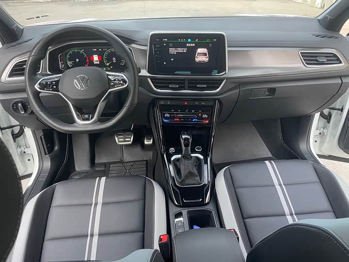 Volkswagen T-Roc 2023 2023款 300TSI DSG两驱星光版