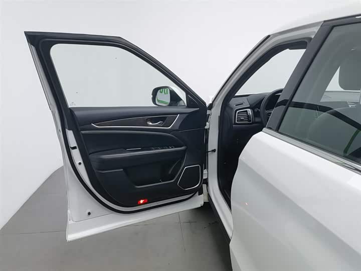 Honda UR-V 2020 2020款 240TURBO 两驱致悦版