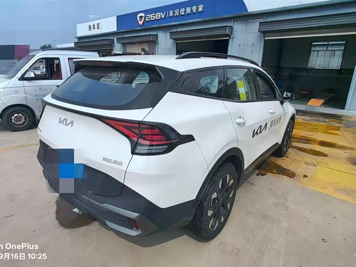 Kia Sportage 2023 2023款 2.0T 两驱旗舰版