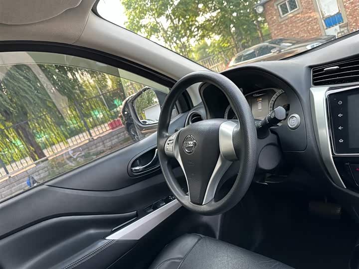 Nissan Terra 2020 2020款 2.5L XL Upper 4WD 自动四驱豪华版