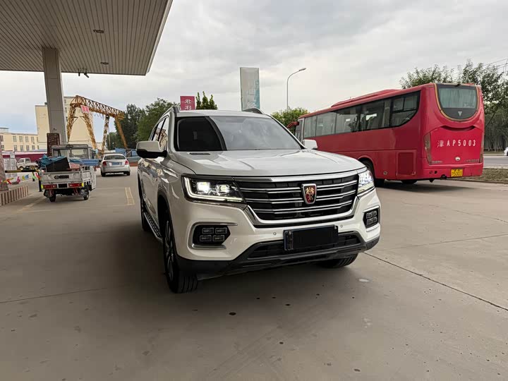 Roewe RX8 2019 2019款 30T 智联网两驱超群旗舰版