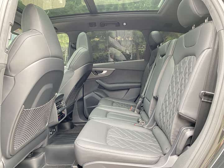 Audi SQ7 2024 2024款 4.0 TFSI