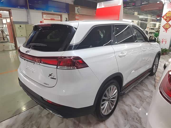 Changan Oshan X7 Plus 2022 2022款 1.5T 蓝鲸版自动Geeker领航型