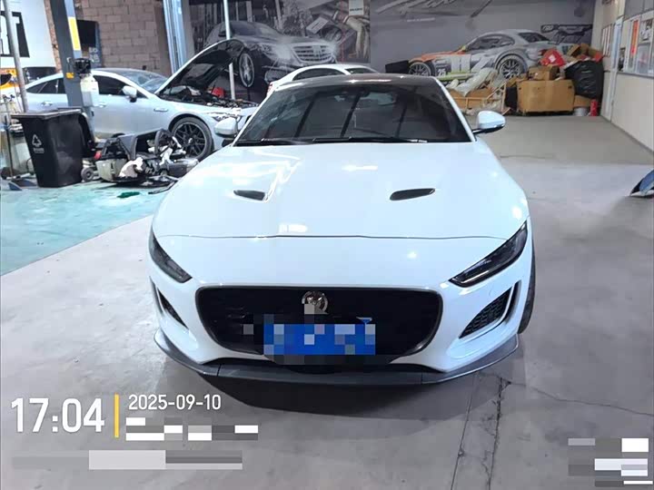 Jaguar F-Type 2021 2021款 P300 后驱First Edition硬顶版