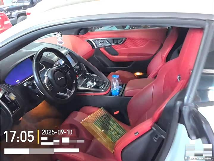 Jaguar F-Type 2021 2021款 P300 后驱First Edition硬顶版