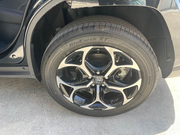 Toyota Wildlander Hybrid 2023 2023款 高性能版 2.5L 四驱激擎版