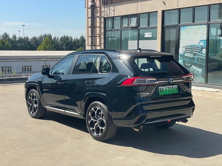 Toyota Wildlander Hybrid 2023 2023款 高性能版 2.5L 四驱激擎版