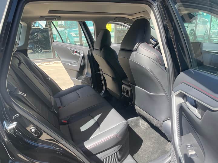 Toyota Wildlander Hybrid 2023 2023款 高性能版 2.5L 四驱激擎版