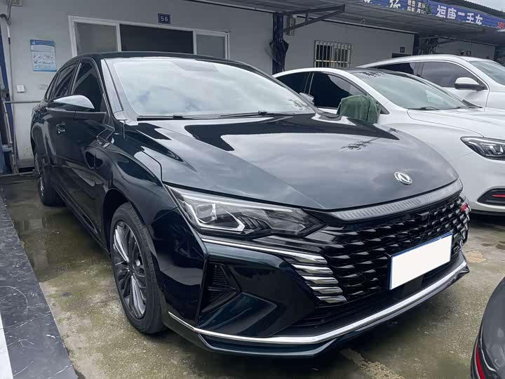 Dongfeng Aeolus Yixuan Max 2023 2023款 1.5T 超凡萌爸版