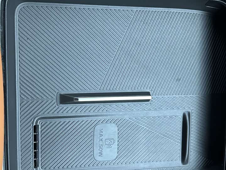 Jetour Shanhai L7 2024 2024款 1.5T 120km ULTRA 5座